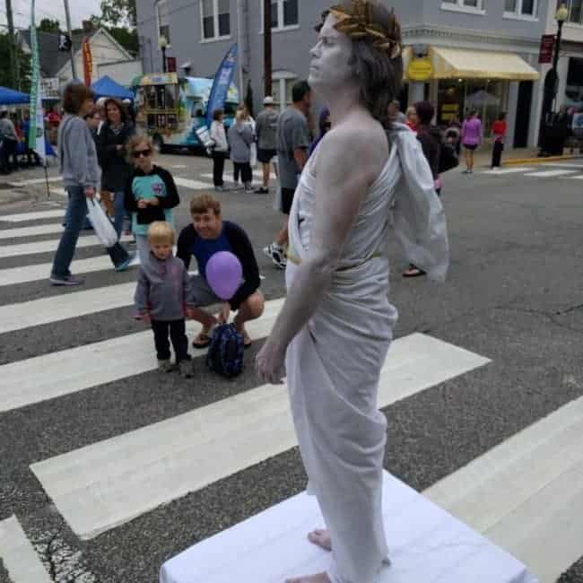 Living Statue at 