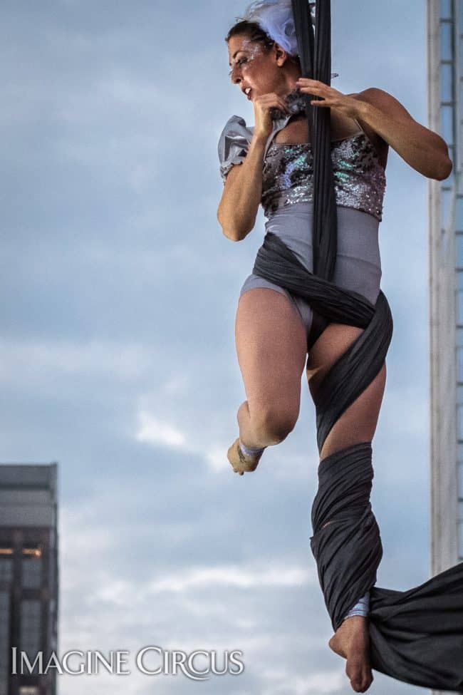 Elements Show, Air, Liz, Aerial Silks, SPARKcon, Imagine Circus, Photo by Slater Mapp