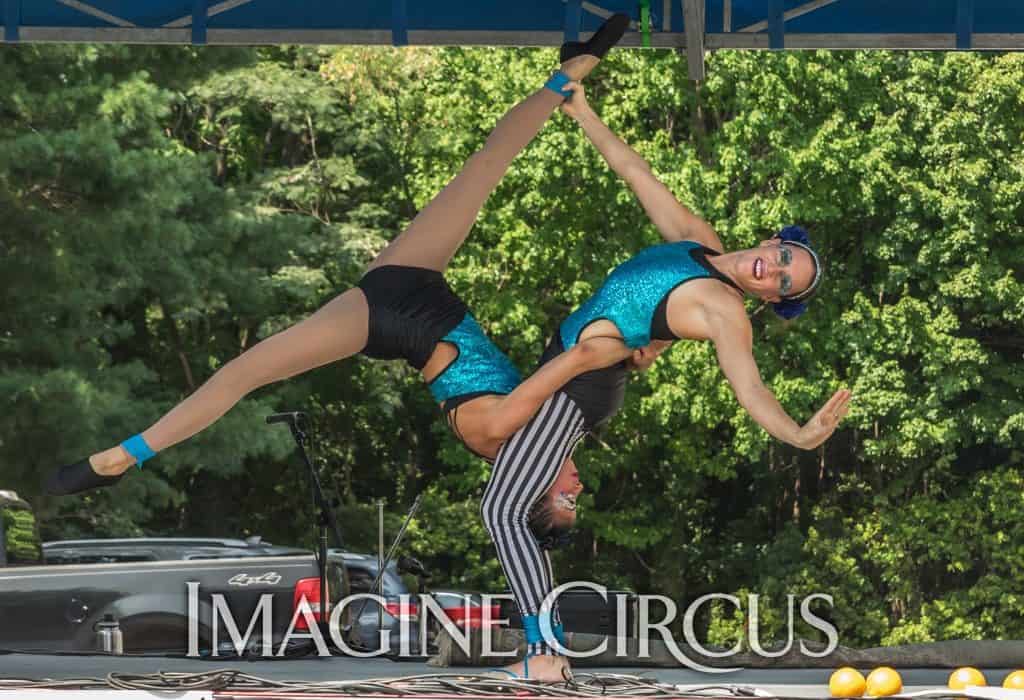 Acrobats, Partner Acrobatics, Stage Show, Imagine Circus, Performers, Katie, Kaci, Photographer Brooke Meyers