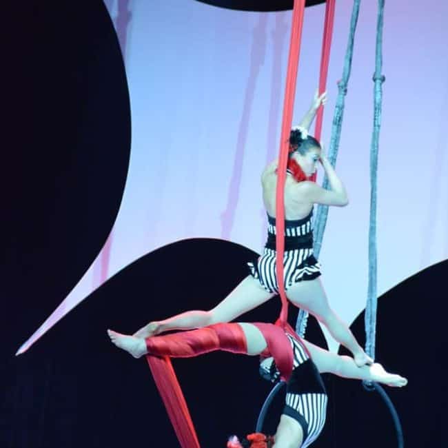 Partner Aerial Silks, Harrahs Casino, Cherokee, NC, Imagine Circus, Performers, Kaci and Liz, Photo by Susan Dipert Scott