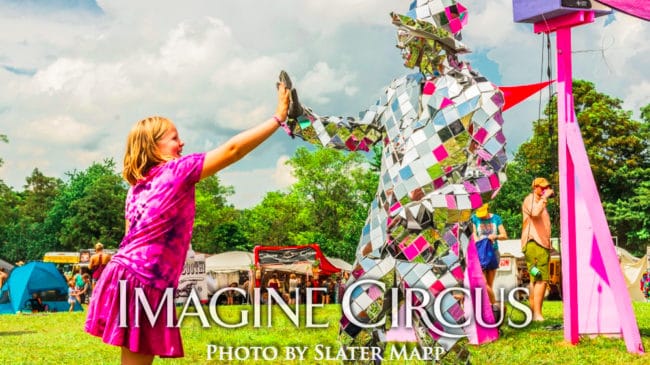 Mirror Man, Living Statue, Floyd Fest, Music Festival, Imagine Circus, Photo by Slater Mapp