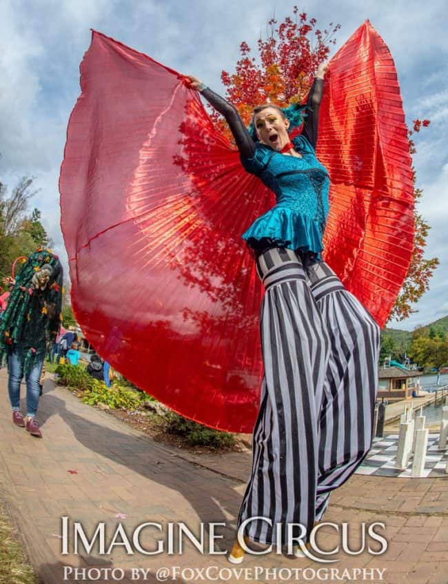 Stilt Walker, LEAF Festival, Imagine Circus, Performer, Azul, Photo by Steve Atkins