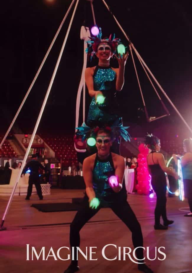 Acro Duo Jugglers with LED Balls, Kaci and Katie, VAE Gala Event, Cirque Entertainment, Imagine Circus