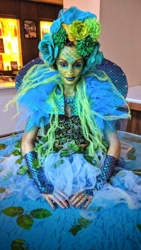 Strolling Table, Cirque Jungle, Lizard, Snake, Body Paint Model, Tik-tok, Westin Hotel, Imagine Circus Performer