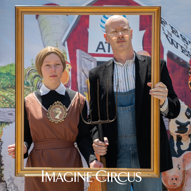 American Gothic, Human Statue, Living Art, Steph and Michael, Imagine Circus Performers