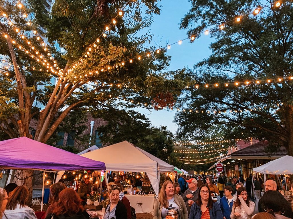 Raleigh Night Market, Imagine Circus