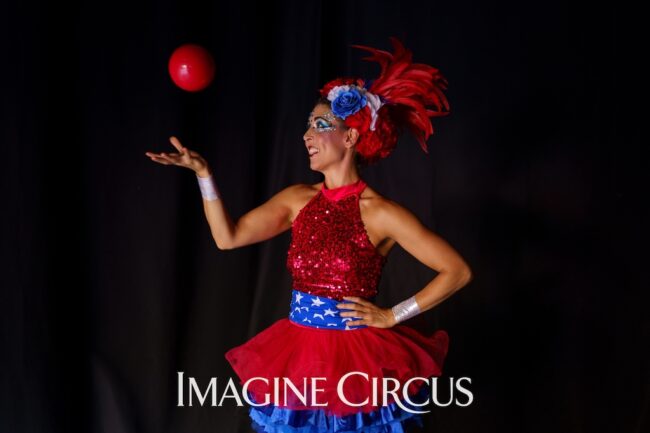 Juggler, Liz, July 4, Imagine Circus Entertainment, photo by JLewis Media