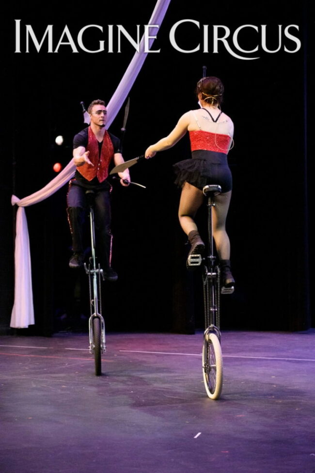 Giraffee Unicycle, Juggling, Imagine Circus, Stage Show, Photo by Zach Thomas with Monarch Studios and Flagler College