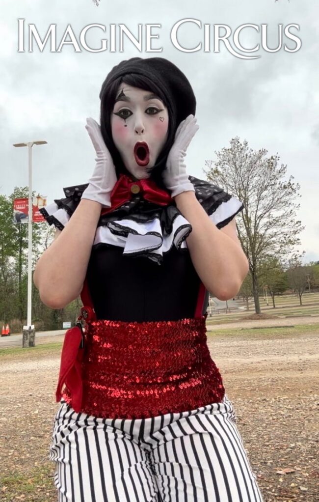 Mime, Red and Black, Imagine Circus, Performer