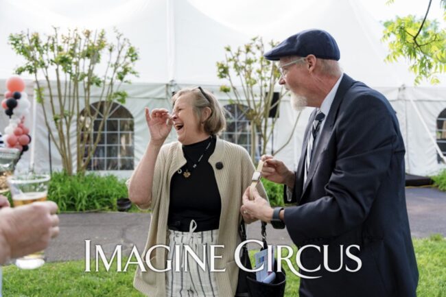 Imagine Circus, Paris Vibe Strolling Entertainment, Mime, Magician, Photo by The Nixons Photography